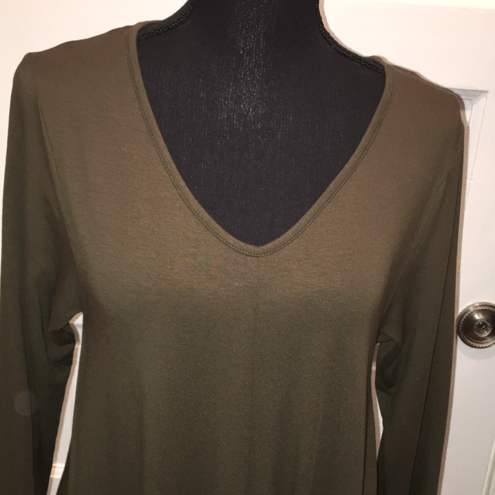 FINAL PRICE $14-UNIQUE-DRESS/TOP-BEAUTIFUL GREEN
